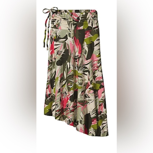 Patagonia Kamala convertible skirt/dress in Spanish Moss - Picture 4 of 5